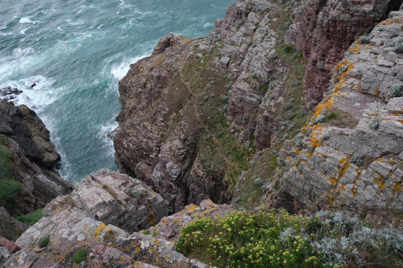 Chambre De La Nonne En Vacances Dol-de-Bretagne Exteriér fotografie
